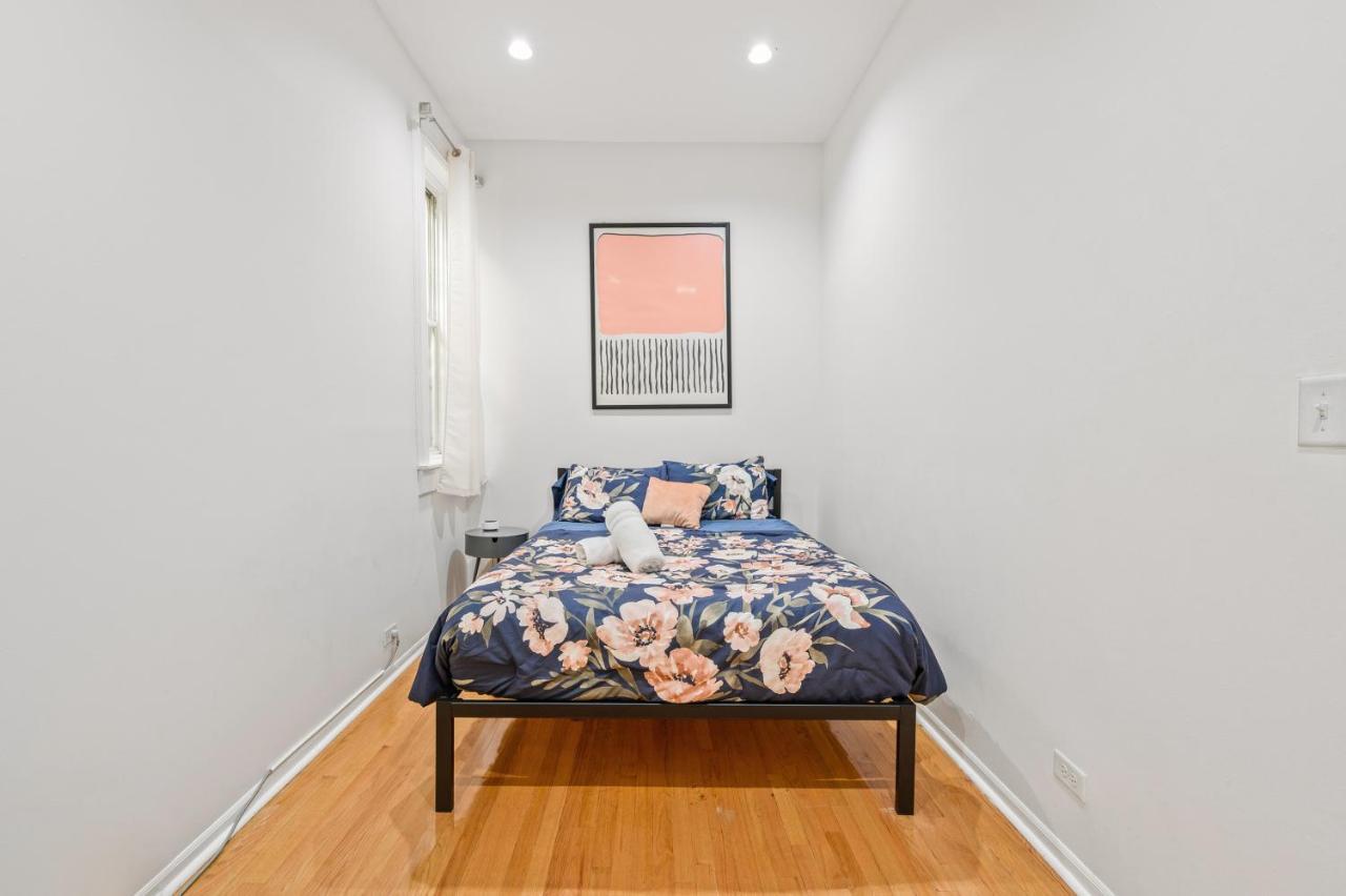 Lincoln Park Gem Apartment Чикаго Екстериор снимка