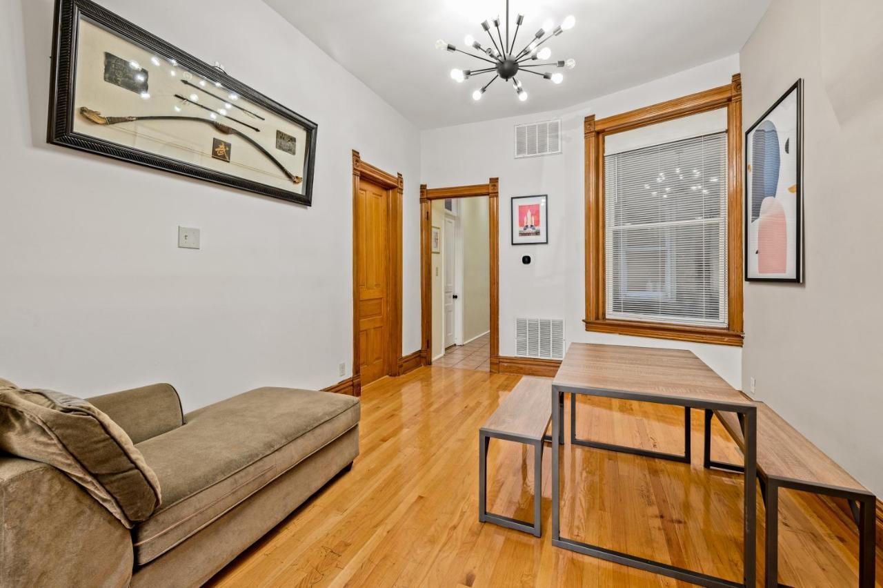 Lincoln Park Gem Apartment Чикаго Екстериор снимка