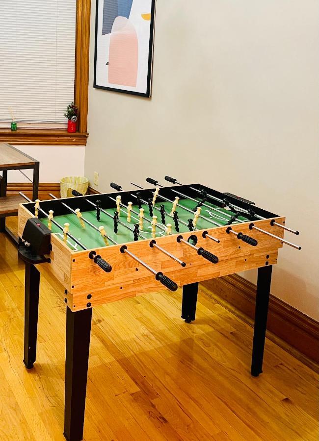 Lincoln Park Gem Apartment Чикаго Екстериор снимка